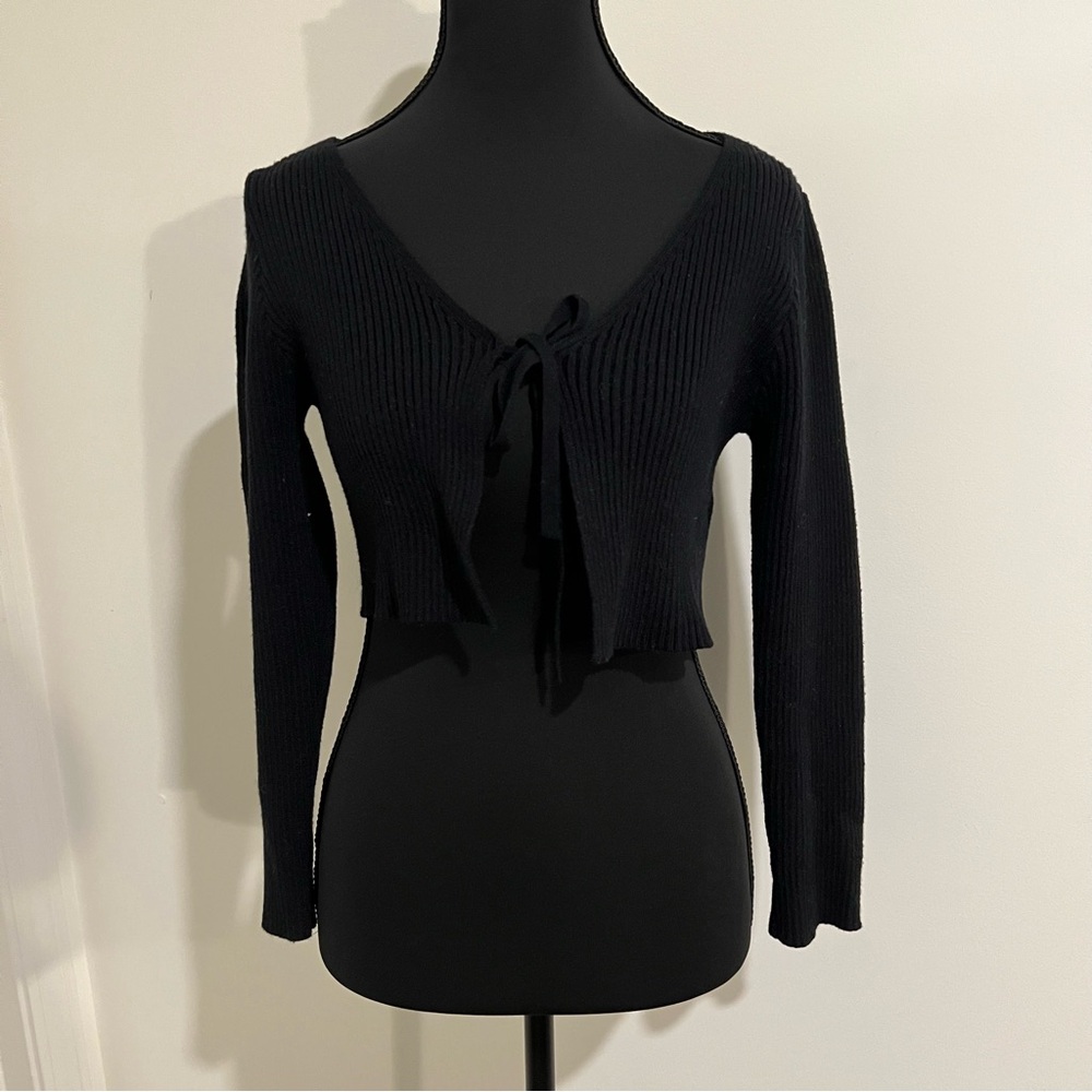 Women's Black Knit Tie Front Sweater Cardigan Shirt Size Small Long Sleeve